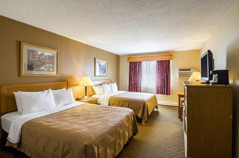 Quality Inn Thief River Falls Bagian luar foto